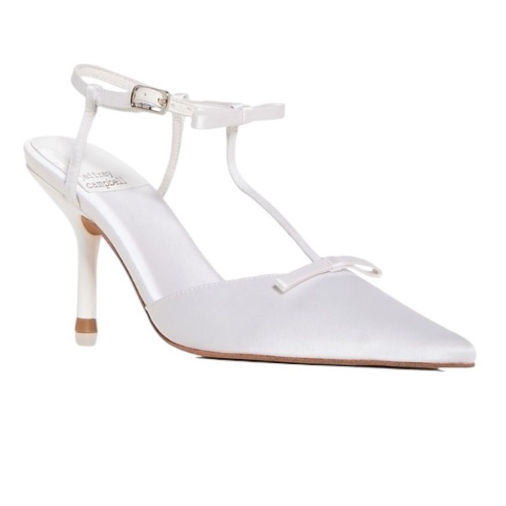 NIB Jeffrey Campbell Playhouse Pointed Toe Satin White Pumps Size 10